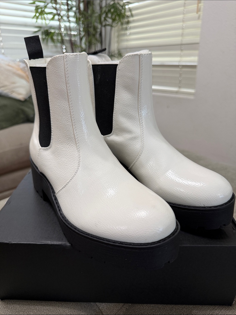 Dirty Laundry White Chelsea Platform Booties with Black Panels